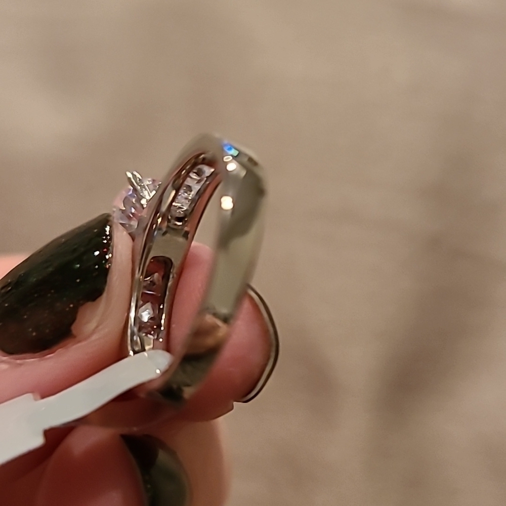 Cubic zirconia stainless steel classic engagement ring - Picture 5 of 9
